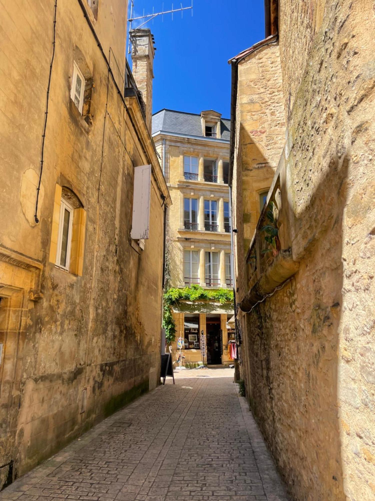 Ferienwohnung Au Coeur Du Centre Historique De Sarlat Exterior foto